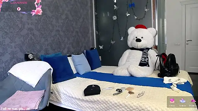 KateJonson online show from September 11, 2025, 6:57 am