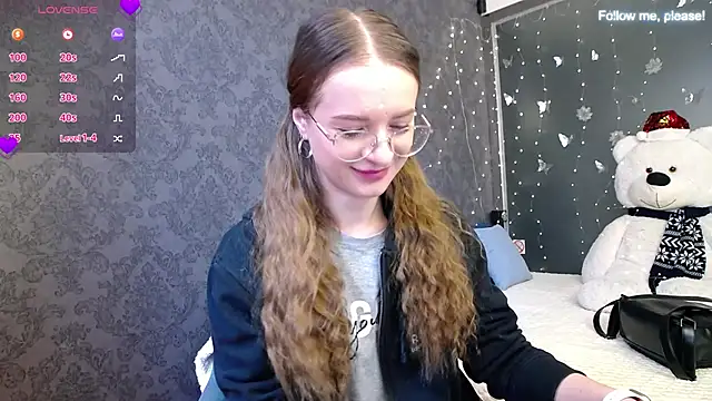 Snapshot of KateJonson chatting on January 19, 2026, 7:45 am KateJonson online show from January 19, 2026, 7:45 am