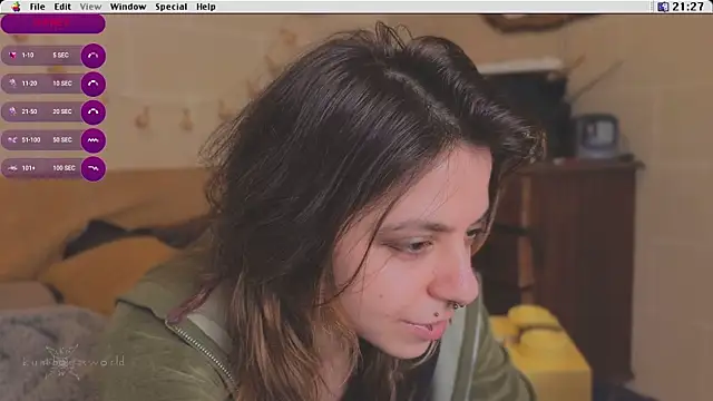 Kryptosworld online show from December 15, 2025, 8:24 pm