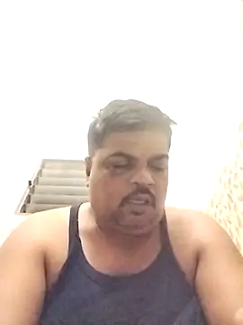 Desi Londa 143 online show from October 17, 2025, 12:25 am