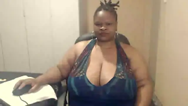 sweetnoziexx online show from October 29, 2025, 5:31 am