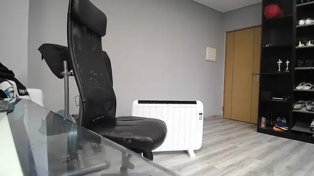 samricci21 online show from November 13, 2025, 3:22 pm