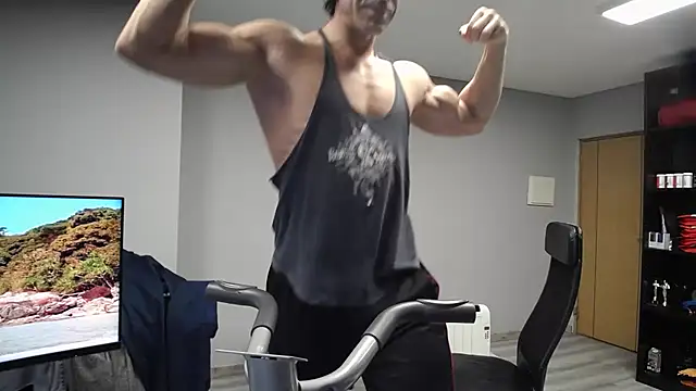 samricci21 online show from December 16, 2025, 9:09 pm