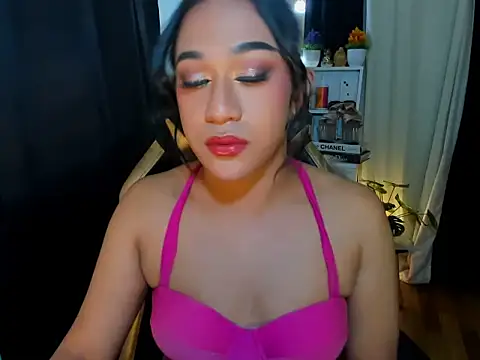 Snapshot of Mistress_Jolens chatting on January 28, 2025, 6:16 am Mistress Jolens online show from January 28, 2025, 6:16 am