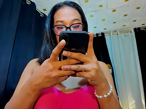 Snapshot of Mistress_Jolens chatting on February 22, 2025, 10:31 pm Mistress Jolens online show from February 22, 2025, 10:31 pm