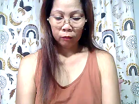 urwife tobe online show from April 10, 2026, 9:30 pm