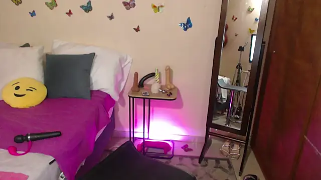 Jolie-Mature online show from February 20, 2025, 11:21 pm