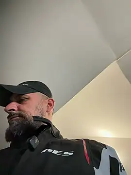 TigerOne19 online show from April 19, 2026, 4:23 am