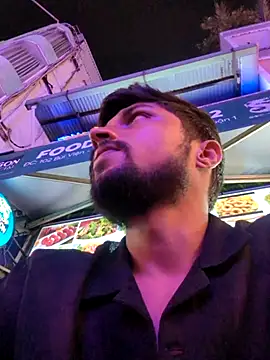  IRRESISTIBLE  online show from September 30, 2025, 2:00 pm