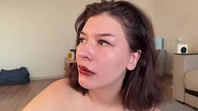 Love plat1na online show from January 12, 2026, 9:58 am