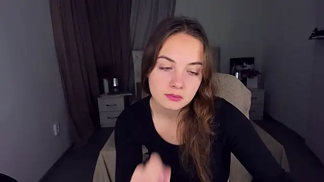 KristinaLoison online show from December 10, 2024, 4:06 pm