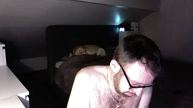 FABIOGLASSES online show from December 8, 2024, 1:46 am