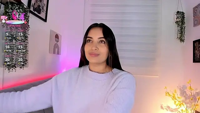 aisha es online show from February 10, 2026, 10:47 pm