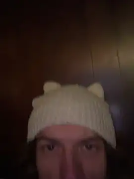 Snapshot of AshtonChicken chatting on March 3, 2026, 9:26 am AshtonChicken online show from March 3, 2026, 9:26 am