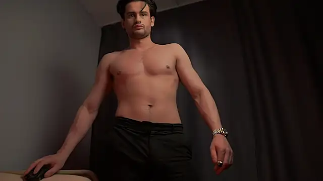 Keen   Luckystrike online show from December 7, 2024, 9:00 pm