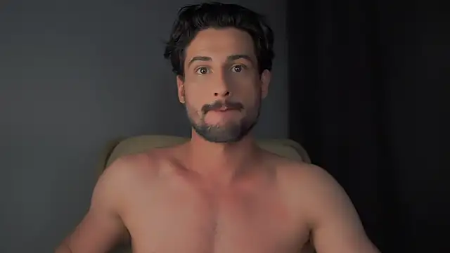 Keen   Luckystrike online show from December 19, 2024, 6:34 pm