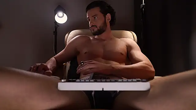 Keen   Luckystrike online show from February 19, 2026, 8:38 pm