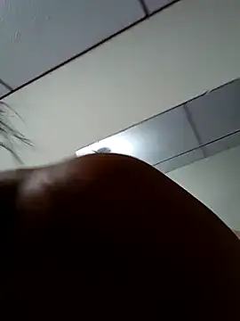 kelly dirty  online show from February 23, 2025, 11:58 pm