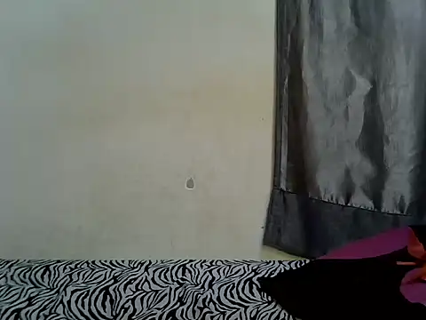 Snapshot of For_youu chatting on May 13, 2026, 6:38 pm For youu online show from May 13, 2026, 6:38 pm