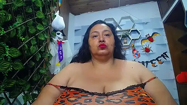 TistMature online show from October 23, 2025, 1:10 pm