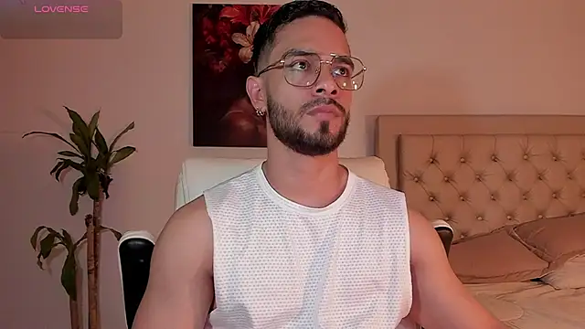 Snapshot of Josseph1_ chatting on September 27, 2025, 10:26 pm Josseph1 online show from September 27, 2025, 10:26 pm