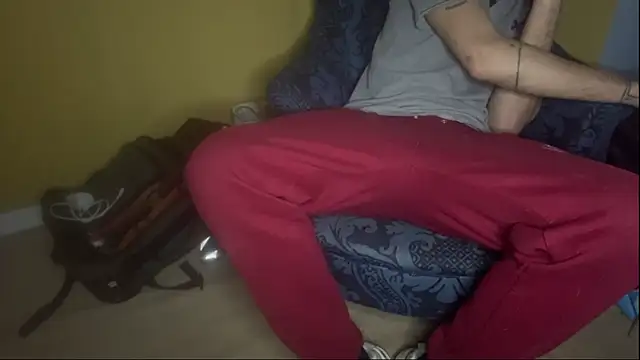 ThatGuyNextDoor1992 online show from February 22, 2025, 1:44 am