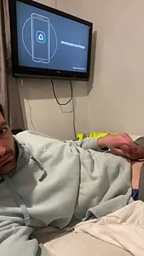 ThatGuyNextDoor1992 online show from February 14, 2026, 8:33 am