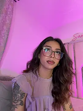 Snapshot of Samantha_Bernardo chatting on February 27, 2026, 4:12 am Samantha Bernardo online show from February 27, 2026, 4:12 am