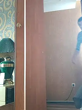 Snapshot of Eln1no69 chatting on October 9, 2025, 11:19 am Eln1no69 online show from October 9, 2025, 11:19 am