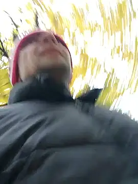 Snapshot of Eln1no69 chatting on October 21, 2025, 2:18 pm Eln1no69 online show from October 21, 2025, 2:18 pm