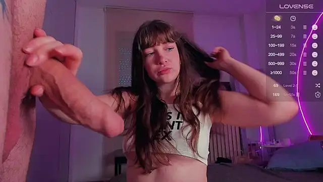 alicekaneky online show from October 27, 2025, 5:22 am