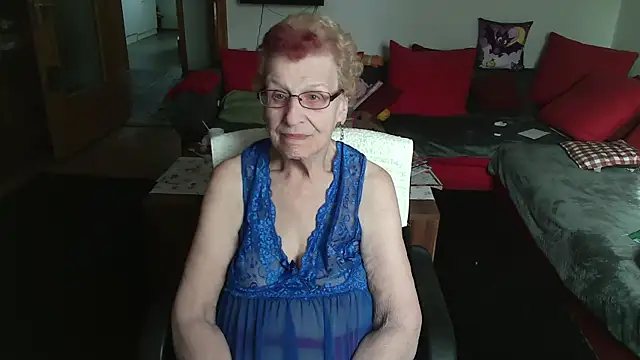 Snapshot of HeisseomaOriginal chatting on April 28, 2026, 7:13 am HeisseomaOriginal online show from April 28, 2026, 7:13 am