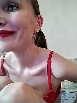 AimeeFair online show from September 23, 2025, 1:14 pm