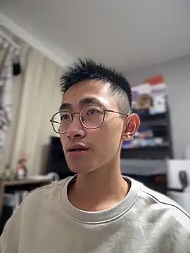 Snapshot of lewdAboyKawaii chatting on January 28, 2025, 6:49 am lewdAboyKawaii online show from January 28, 2025, 6:49 am