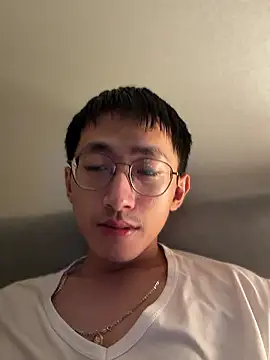 lewdAboyKawaii online show from April 1, 2026, 6:38 pm