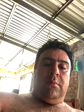 EmilianoGt online show from October 11, 2025, 2:04 pm