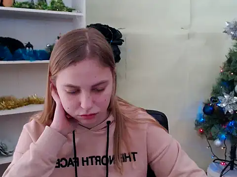 klerkarina online show from December 7, 2024, 9:50 am