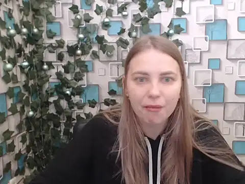 klerkarina online show from January 9, 2025, 5:44 am
