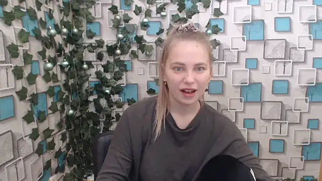 klerkarina online show from January 10, 2025, 4:54 am