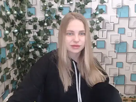 klerkarina online show from January 17, 2025, 5:42 am
