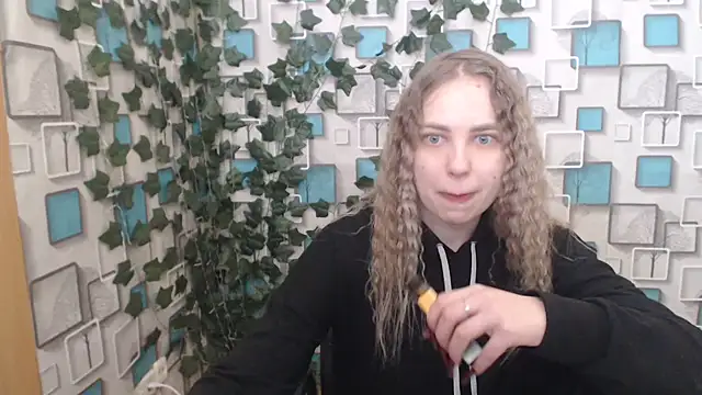 klerkarina online show from March 6, 2025, 5:46 am