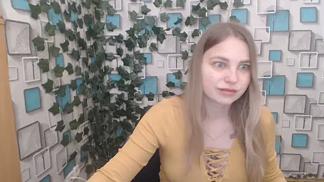 klerkarina online show from March 17, 2025, 5:34 am