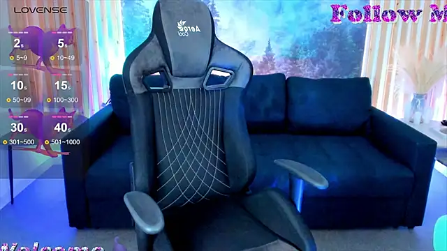 GrayceWild online show from September 22, 2025, 5:42 am