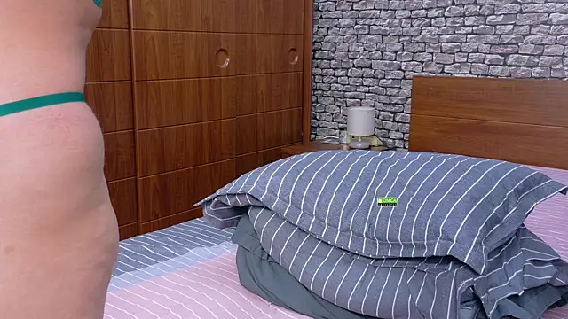 CuteBlondeMe online show from November 10, 2025, 5:34 pm