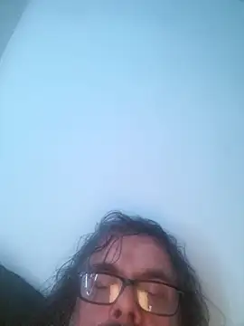 Arkadjusz online show from April 23, 2026, 11:07 pm