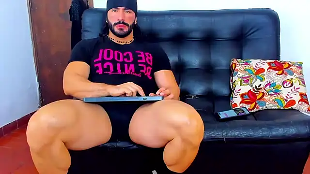 AlfredWalker online show from February 19, 2025, 1:28 pm