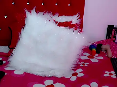 KendallEvolette  online show from February 16, 2025, 9:48 am