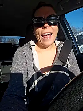 Ellie-L-Elizabeth online show from February 5, 2025, 2:16 pm