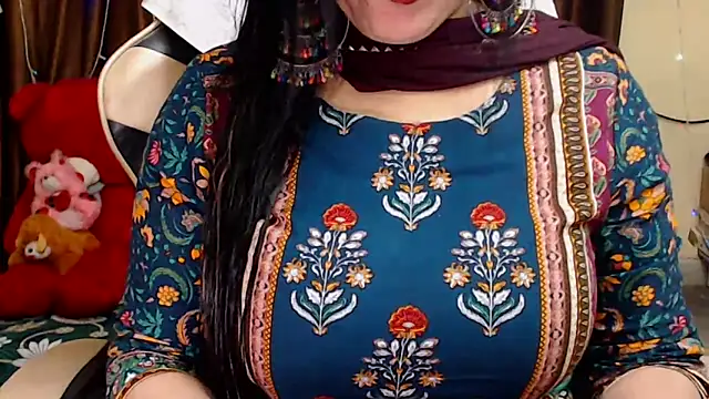 Naughty Kashish online show from November 12, 2025, 6:14 am