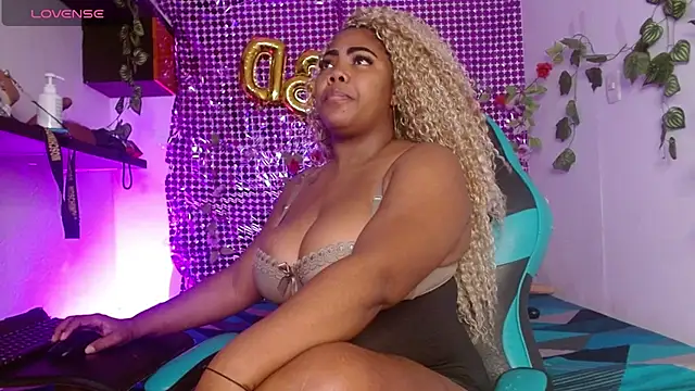 niawk  online show from October 17, 2025, 1:14 pm